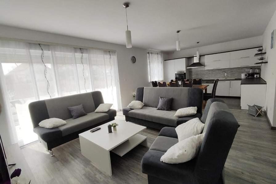M&S&N Apartment Grabovac  Exterior photo